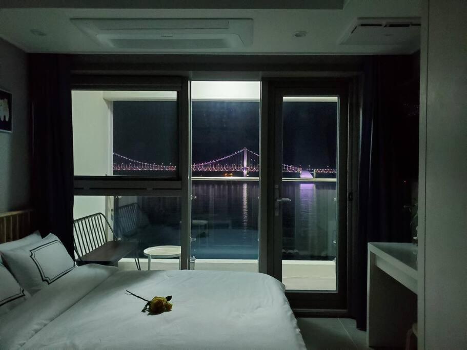 Appartement Gwangan-Ri Grand Terrace Ocean View à Busan Extérieur photo